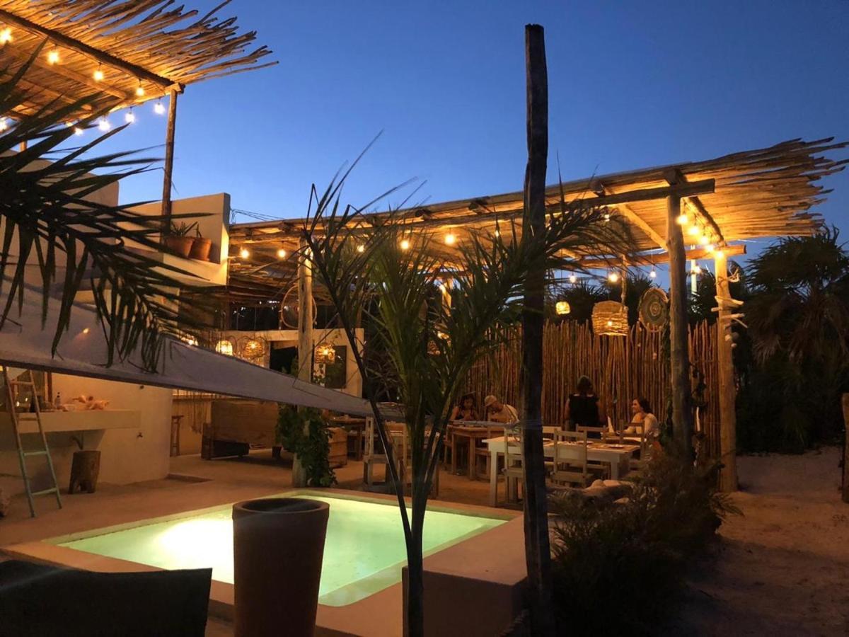Lunarena Barefoot Hotel 埃尔库约 外观 照片